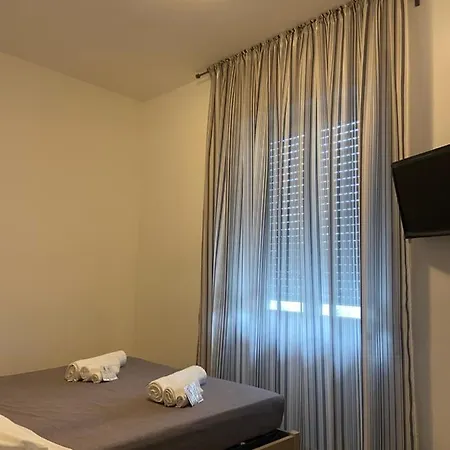 Frontemare Marina Ch Bed & Breakfast 3*