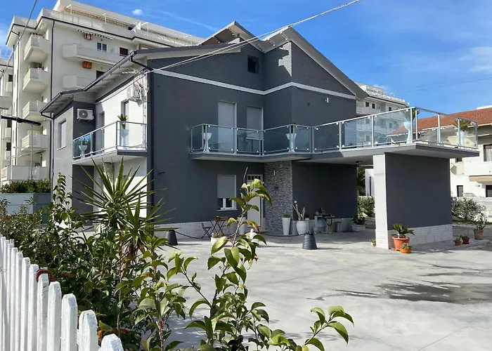 Frontemare Marina Ch Отель типа 